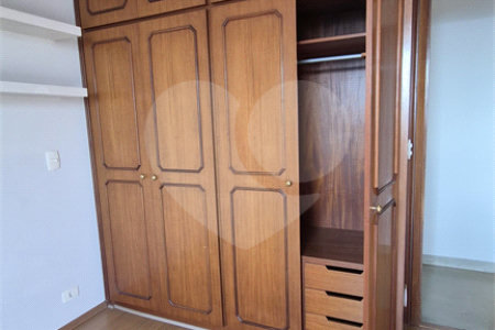 Apartamento à venda ou para alugar com 3 quartos, sendo 2 suítes, em Vila Romana, São Paulo, SP