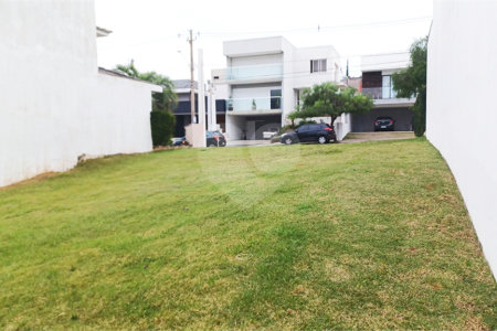Terreno à venda no condomínio Aldeia da Mata, Votorantim - SP