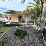 Casa à venda com 4 quartos, sendo 2 suítes, no Centro, Santa Cruz Cabrália, BA