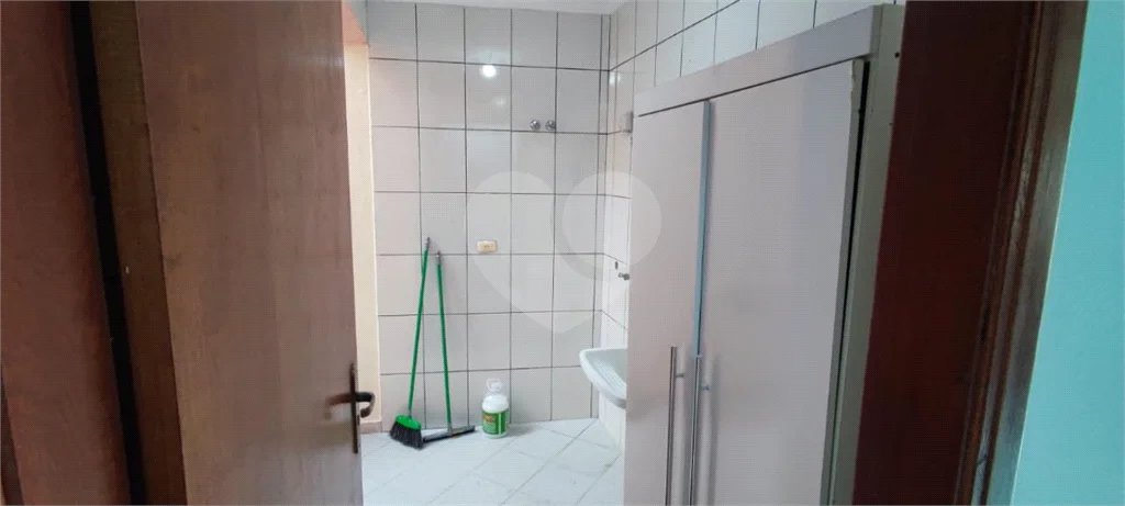 Casa à venda com 3 quartos, sendo 1 suíte, no condomínio Residencial Gabriela, São Paulo - SP
