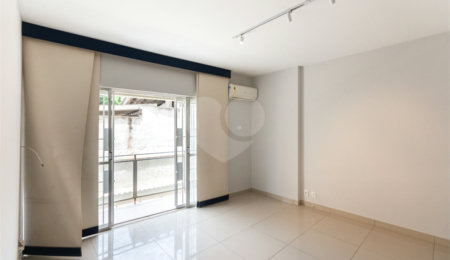 Apartamento à venda com 2 quartos, sendo 1 suíte,  em Tijuca, Rio de Janeiro, RJ