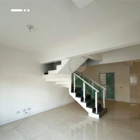 Sobrado à venda com 1 suíte em Parque Suzano, Suzano, SP