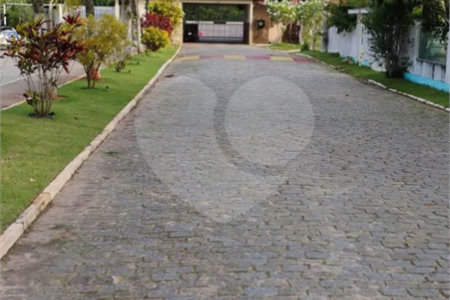 Casa à venda com 6 quartos, sendo 4 suítes,  em Caravelas, Armação dos Búzios, RJ