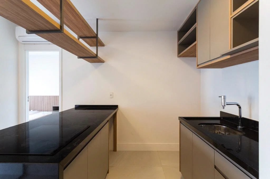 Apartamento à venda com 1 suíte em Jardim das Bandeiras, São Paulo, SP