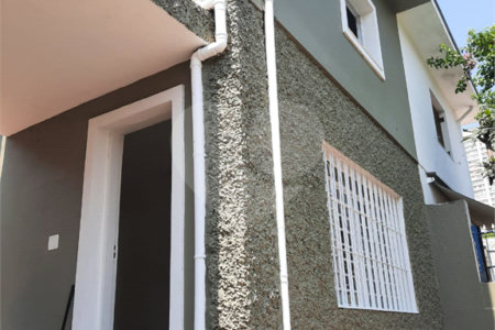 Sobrado à venda com 3 quartos em Vila Universitária, São Paulo, SP