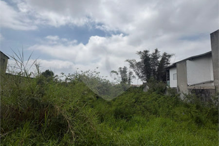 Terreno à venda em Jardim Quaresmeira, Suzano, SP