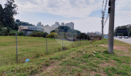 Terreno à venda em Jardim Gilda Maria, São Paulo, SP