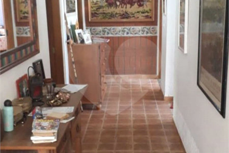 Chácara à venda com 3 quartos, sendo 2 suítes, em Chácara Companheiros, Jundiaí, SP