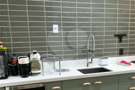 Apartamento à venda com 3 quartos, sendo 1 suíte,  em Parque São Jorge, São Paulo, SP