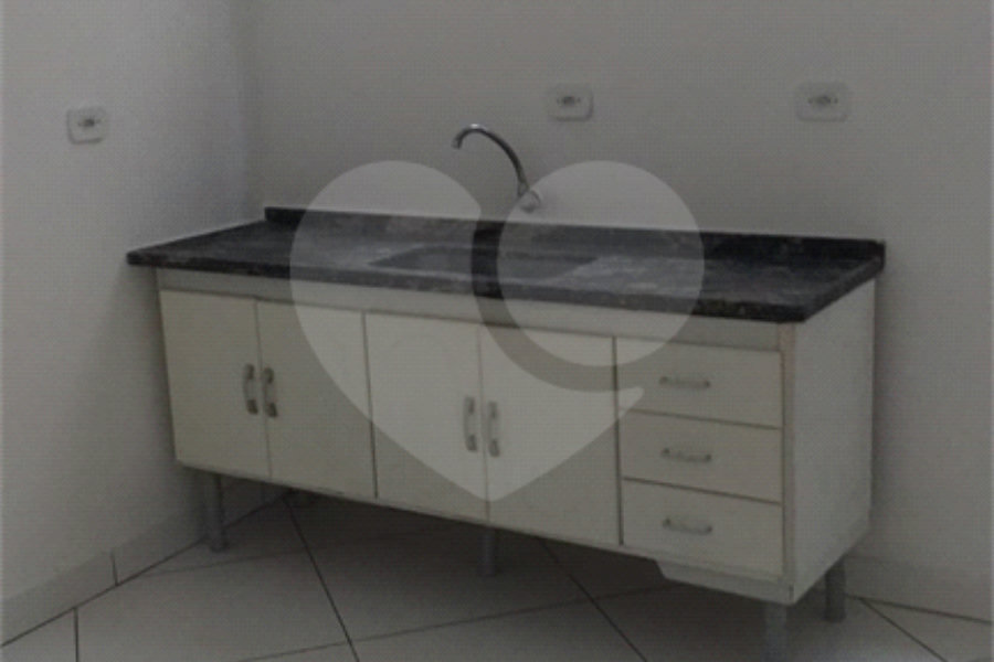 Casa à venda com 2 quartos em Horto, São Paulo, SP