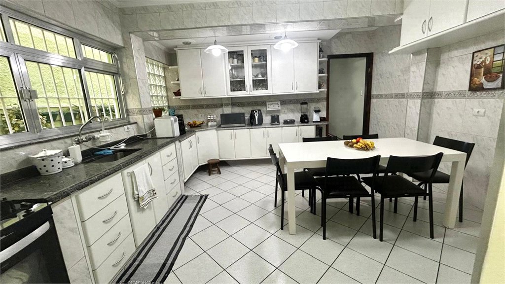 Sobrado à venda ou para alugar com 4 quartos, sendo 3 suítes, em Mandaqui, São Paulo, SP
