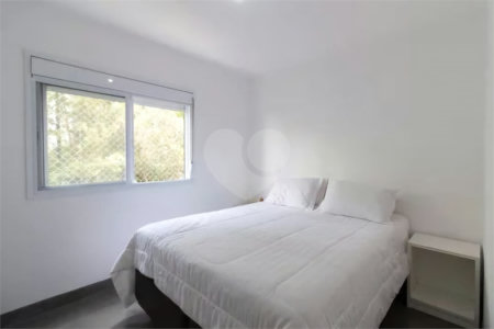 Apartamento à venda com 3 quartos, sendo 1 suíte, em Jardim das Vertentes, São Paulo, SP