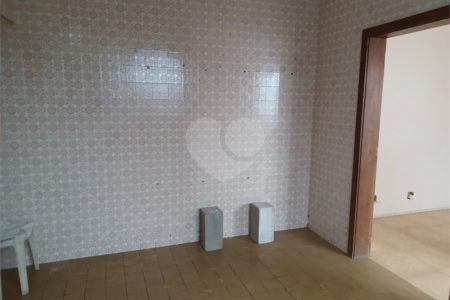 Casa à venda com 2 quartos em Vila Ipojuca, São Paulo, SP