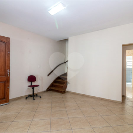 Casa Térrea à venda com 3 quartos, sendo 1 suíte,  em Indianópolis, São Paulo, SP