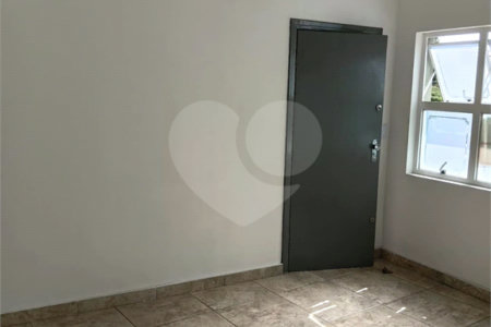 Sala à venda ou para alugar no Centro, São Roque, SP