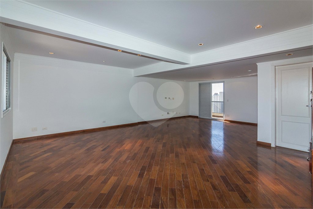 Duplex à venda com 1 quarto, sendo 3 suítes, em Vila Paulicéia, São Paulo, SP