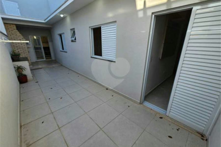 Casa à venda com 3 quartos, sendo 1 suíte, no condomínio Vista Verde, Indaiatuba - SP