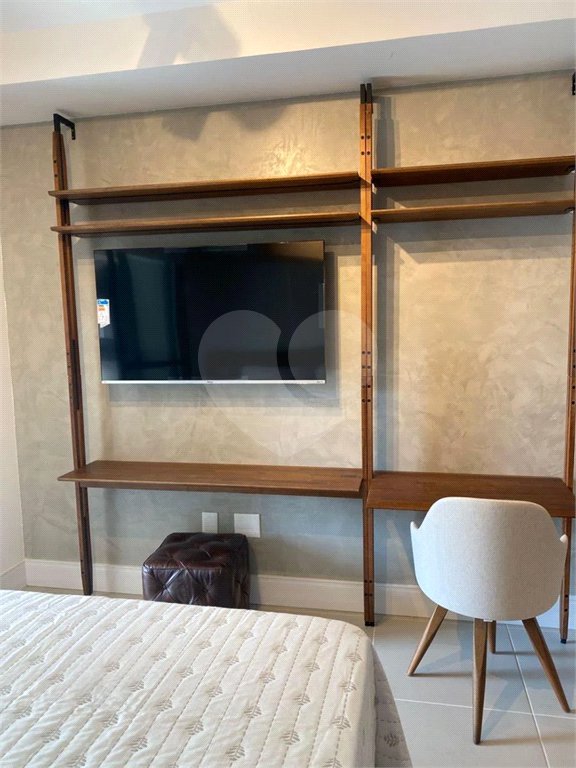 Apartamento à venda com 1 suíte em Jardim das Acácias, São Paulo, SP