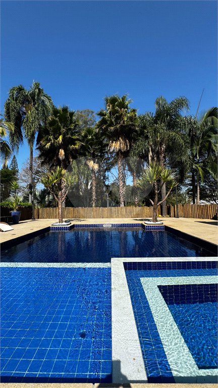 Casa à venda ou para alugar com 4 suítes no condomínio Lago Azul Residencial e Golfe, Araçoiaba da Serra - SP