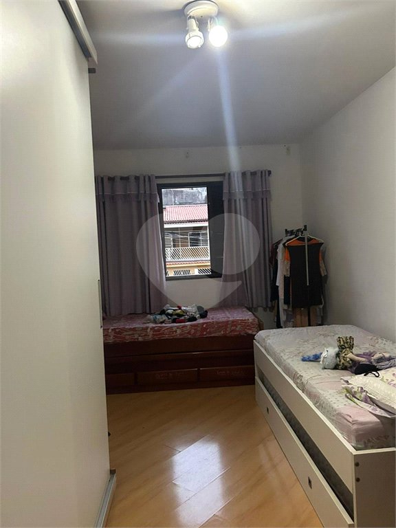 Sobrado à venda com 3 quartos, sendo 1 suíte,  em Tremembé, São Paulo, SP