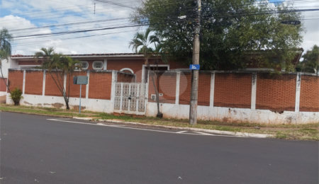 Casa à venda com 5 quartos, sendo 3 suítes,  em Vila Sedenho, Araraquara, SP