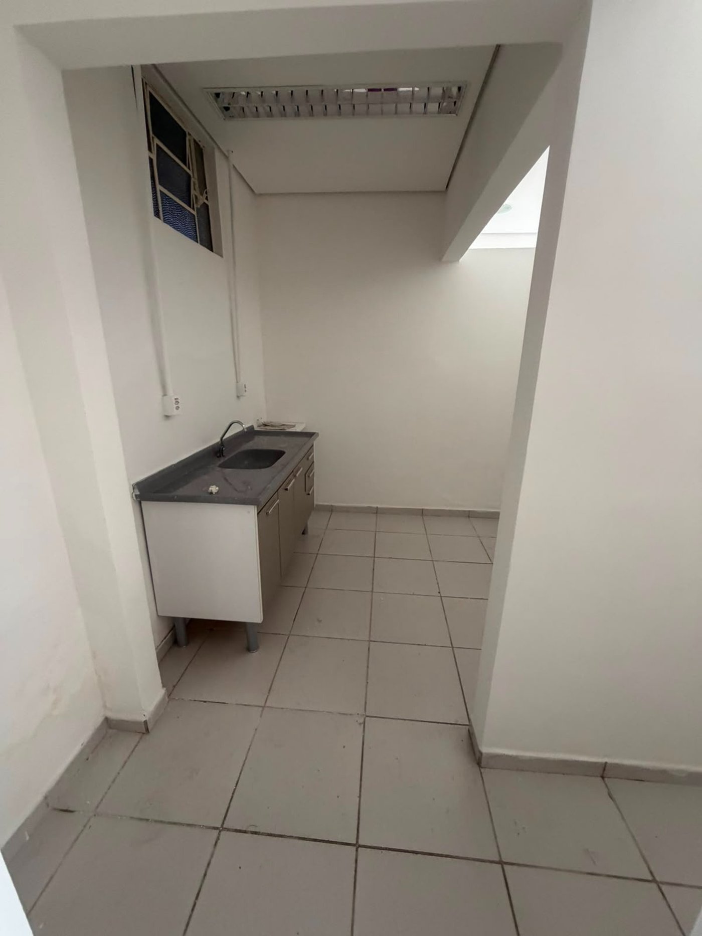 Salão Comercial para alugar no Centro, Vinhedo, SP