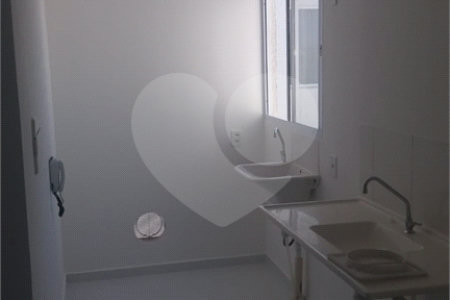Apartamento à venda com 2 quartos em Jardim João XXIII, São Paulo, SP