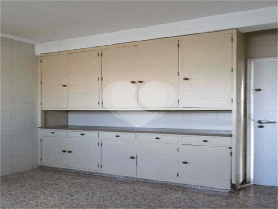 Apartamento à venda com 3 quartos, sendo 2 suítes, em Cambuci, São Paulo, SP
