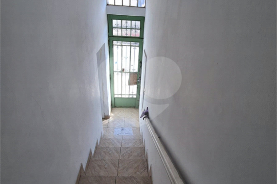 Sobrado à venda com 8 quartos em Penha, São Paulo, SP