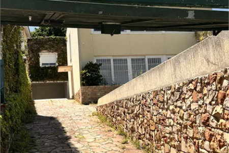 Sobrado à venda ou para alugar com 3 quartos, sendo 1 suíte, em Alto da Lapa, São Paulo, SP