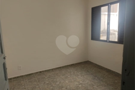 Sobrado à venda com 2 quartos em Vila Gustavo, São Paulo, SP