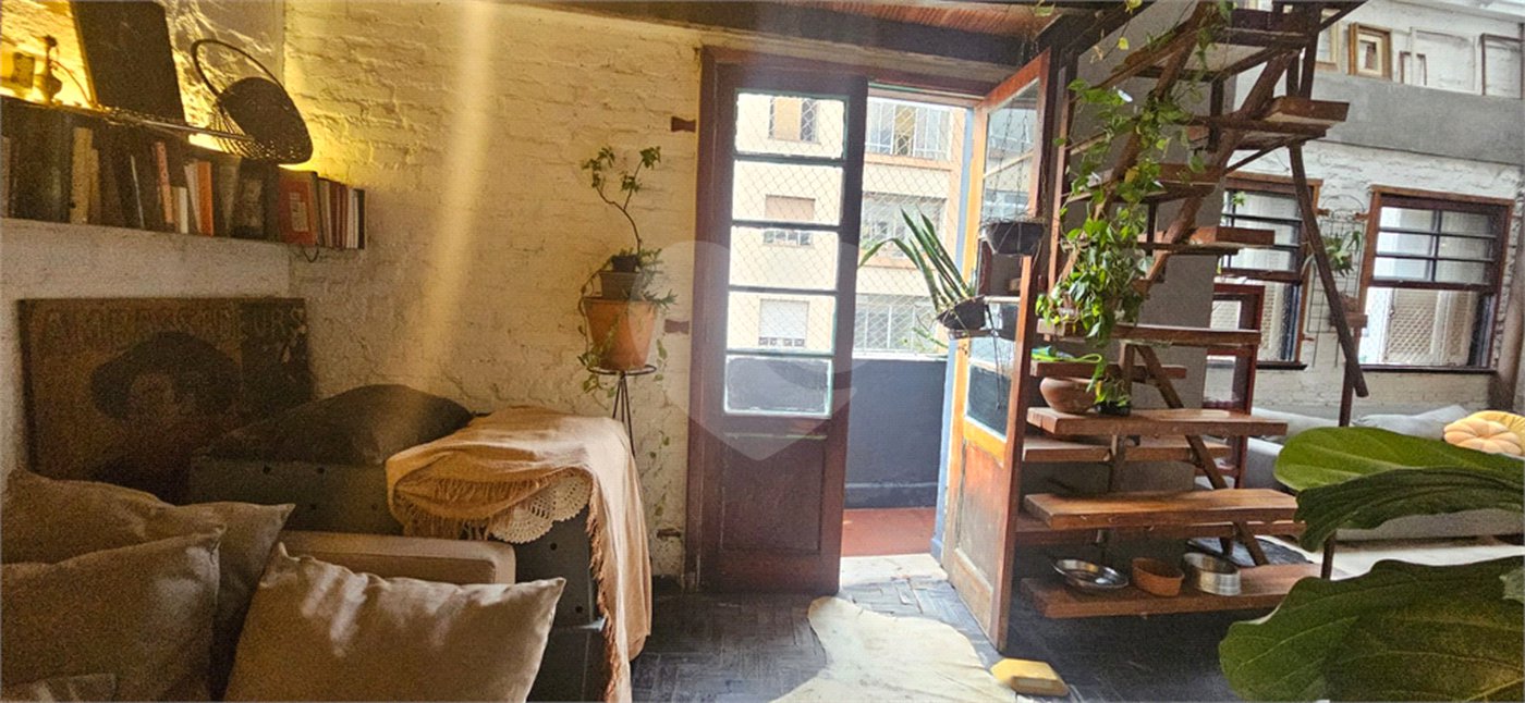 Apartamento à venda com 2 suítes em Santa Cecília, São Paulo, SP