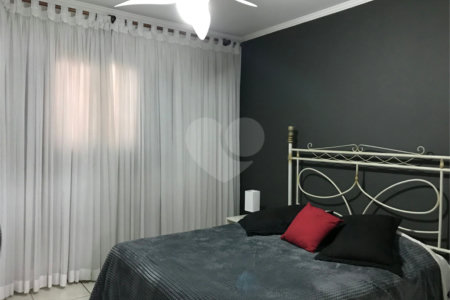 Terreno à venda com 4 quartos, sendo 1 suíte, no condomínio Zuleika Jabour, Salto - SP