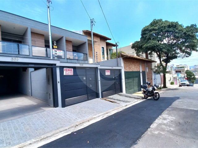 Sobrado à venda com 3 suítes em Vila Guilherme, São Paulo, SP
