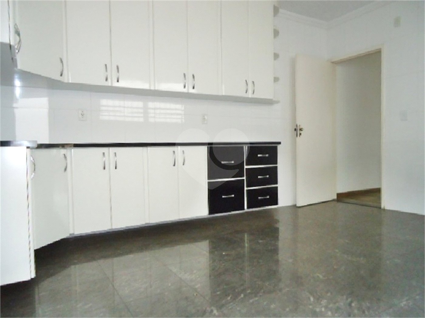 Sobrado à venda com 3 quartos em Vila Gustavo, São Paulo, SP