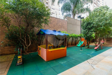 Apartamento à venda com 3 quartos, sendo 2 suítes,  em Perdizes, São Paulo, SP