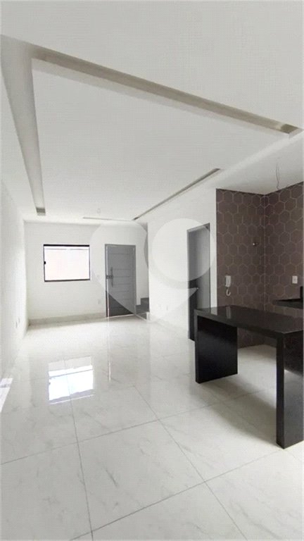 Casa à venda com 2 suítes no condomínio Residencial Paranaguá, São Paulo - SP