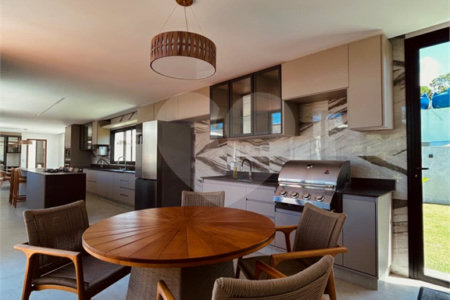 Casa à venda com 3 suítes em Orla Norte, Porto Seguro, BA