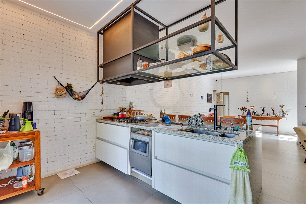 Casa Térrea à venda com 3 suítes em Alto da Boa Vista, São Paulo, SP