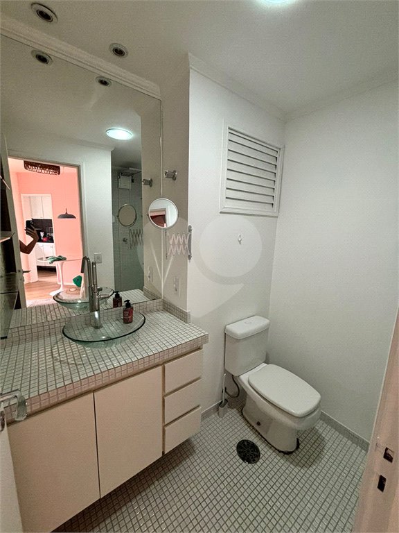 Apartamento à venda com 1 quarto em Vila Nova Conceição, São Paulo, SP