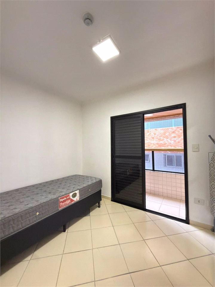 Apartamento Residencial à venda, Boqueirão, Praia Grande - AP1107.