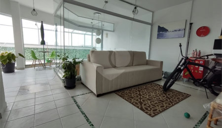 Apartamento à venda com 3 quartos, sendo 1 suíte, no Centro, São Bernardo do Campo, SP