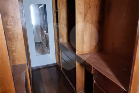 Sobrado para alugar com 4 suítes em City América, São Paulo, SP