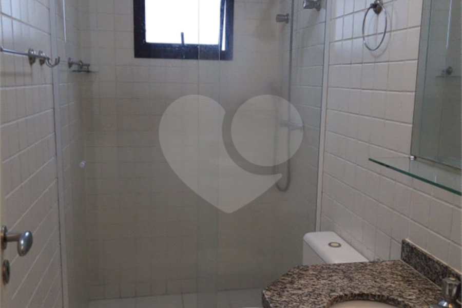 Apartamento à venda com 3 quartos, sendo 1 suíte, em Vila Albertina, São Paulo, SP