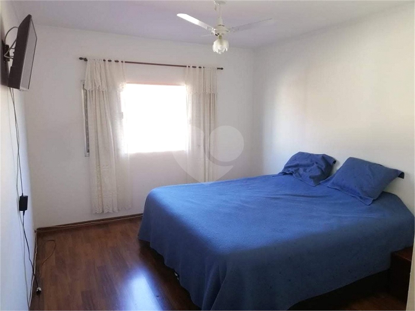 Sobrado à venda com 3 quartos, sendo 1 suíte, em Tremembé, São Paulo, SP