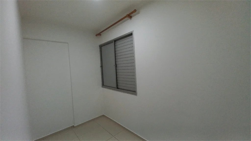 Apartamento à venda com 3 quartos em Jardim Londrina, São Paulo, SP