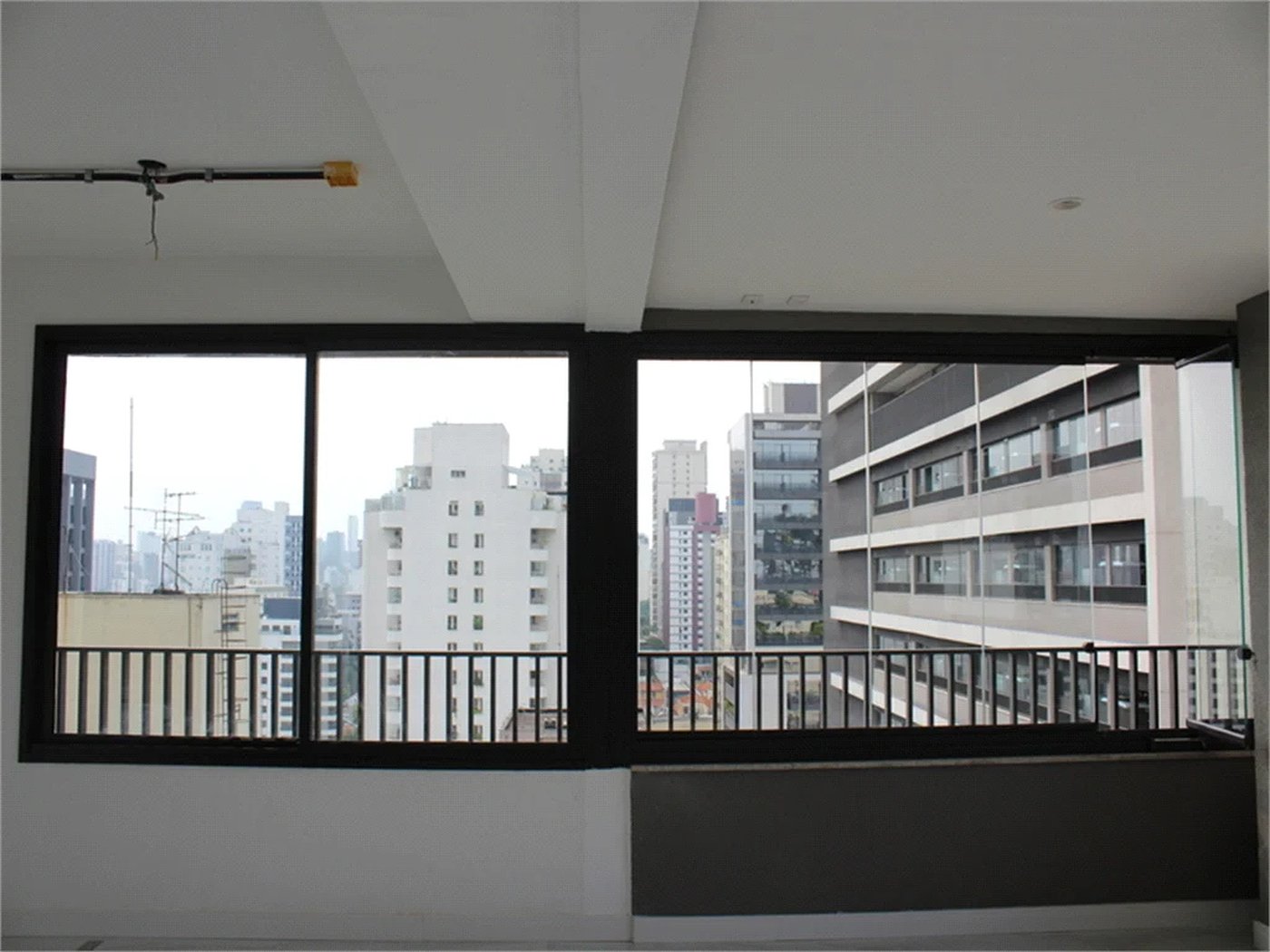 Apartamento à venda com 3 suítes em Pinheiros, São Paulo, SP