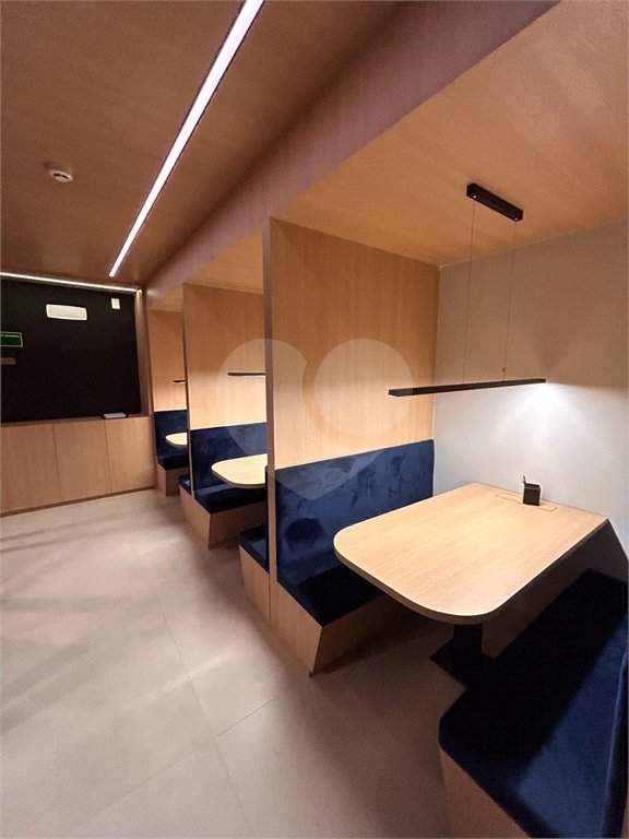 Apartamento à venda com 2 suítes em Campo Belo, São Paulo, SP