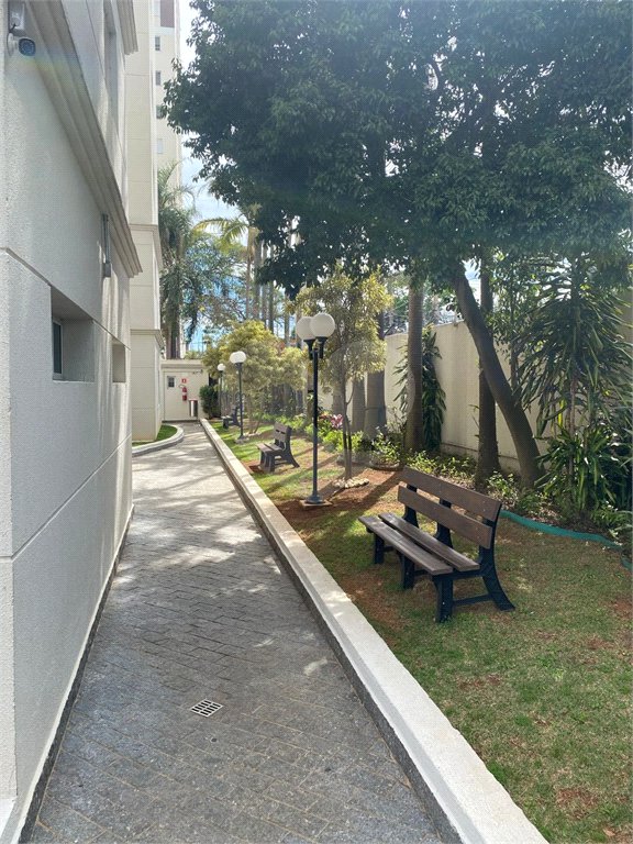 Apartamento à venda com 3 quartos, sendo 1 suíte, em Jardim Aida, Guarulhos, SP