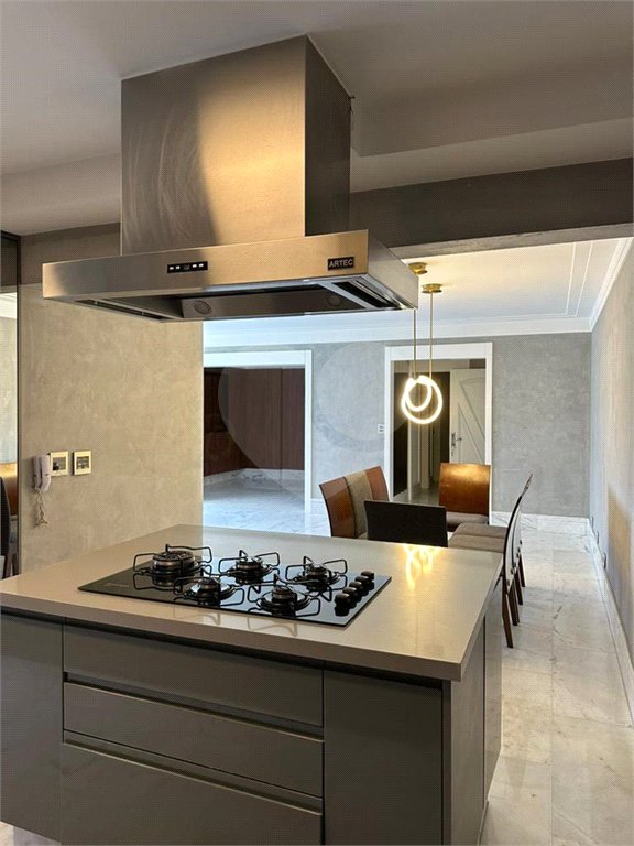 Apartamento à venda com 3 quartos, sendo 1 suíte, em Pompéia, São Paulo, SP